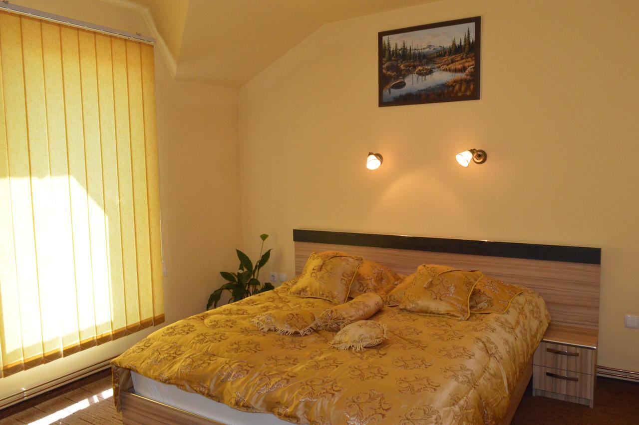 Pensiunea Beverly Hills Băile Felix Екстериор снимка